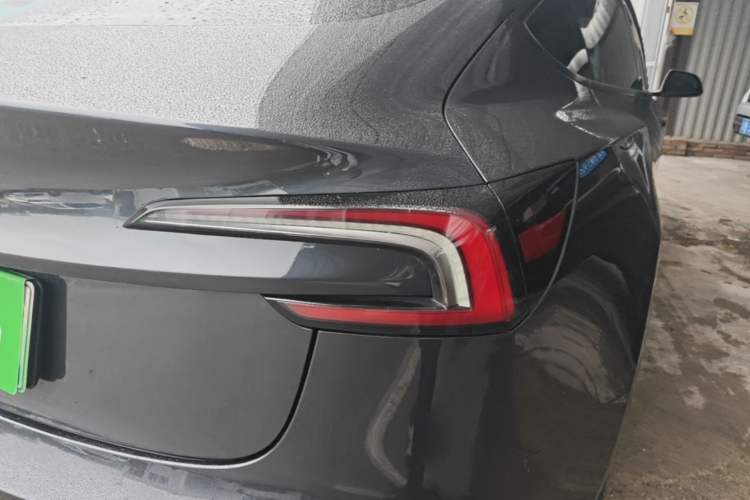 Used Tesla Model 3 2025 Rear-Wheel-Drive Version Right Rear Taillight