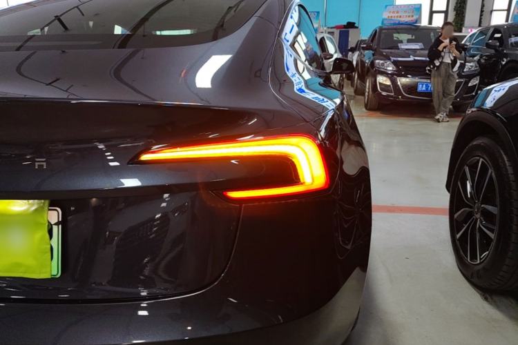 Used Tesla Model 3 2025 Rear-Wheel-Drive Version Right Rear Taillight