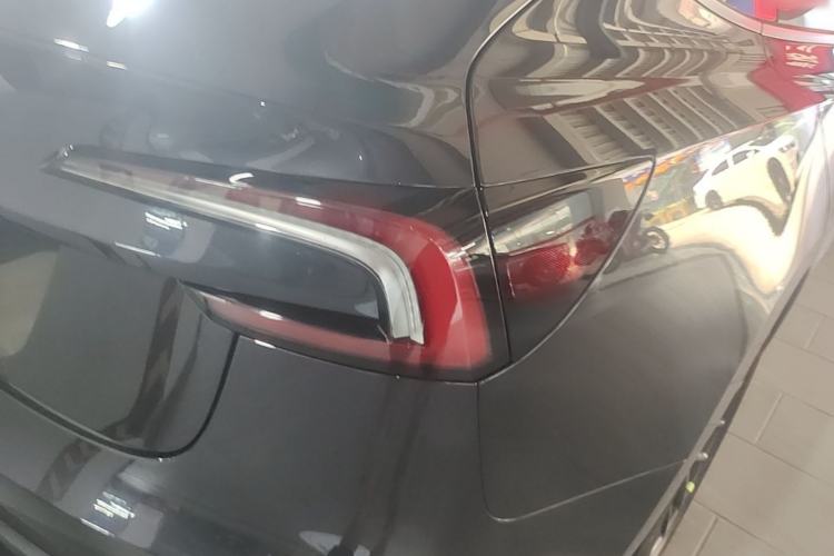 Used Tesla Model 3 2025 Rear-Wheel-Drive Version Right Rear Taillight