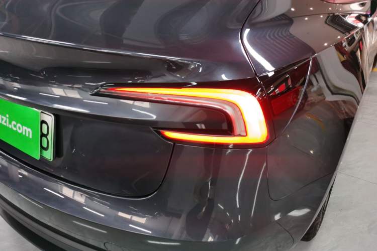 Used Tesla Model 3 2025 Rear-Wheel-Drive Version Right Rear Taillight
