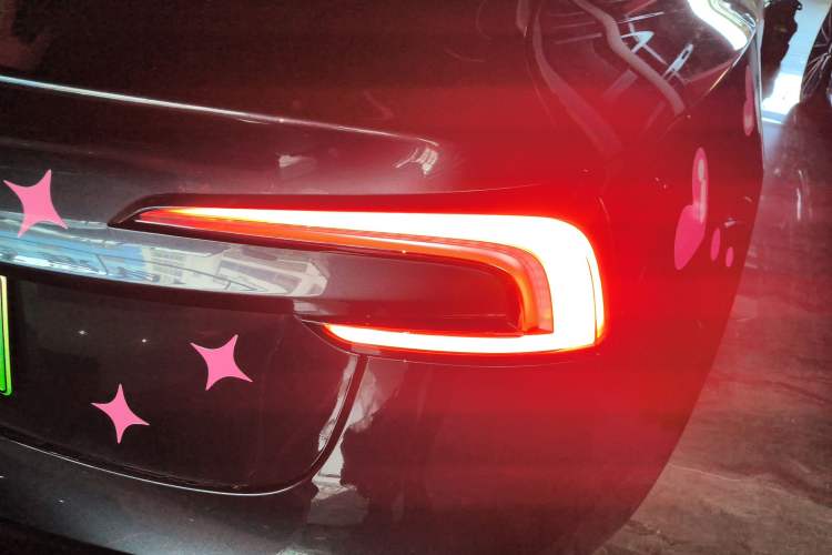 Used Tesla Model 3 2025 Rear-Wheel-Drive Version Right Rear Taillight