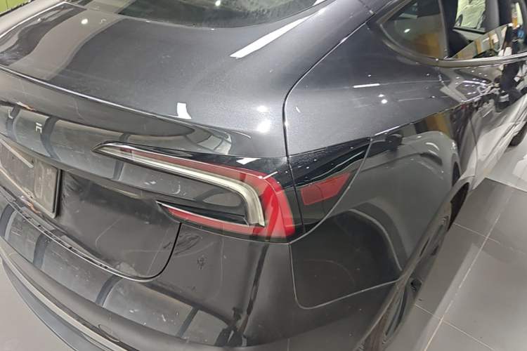Used Tesla Model 3 2025 Rear-Wheel-Drive Version Right Rear Taillight