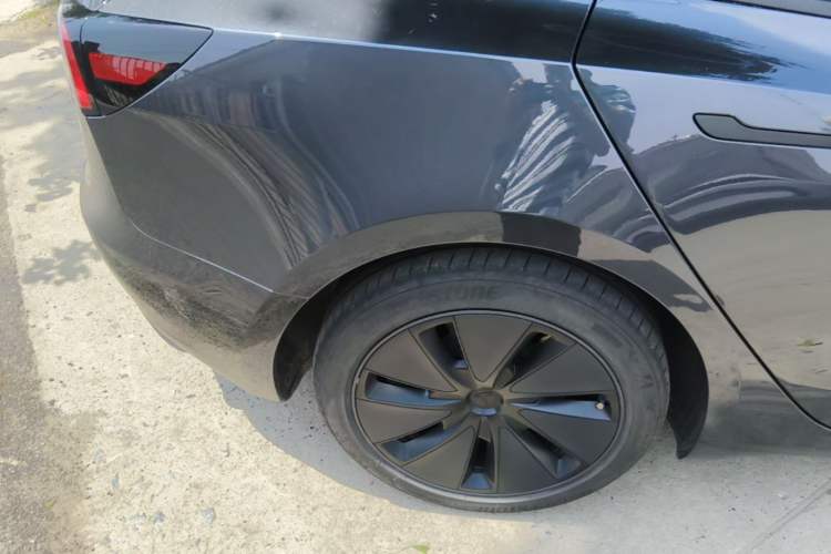 Used Tesla Model 3 2025 Rear-Wheel-Drive Version Right Rear Wheel Hub