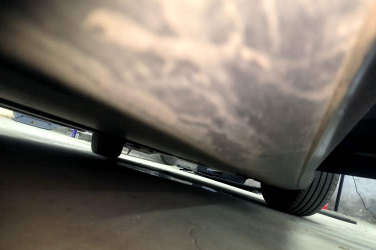 Used Tesla Model 3 2025 Rear-Wheel-Drive Version Right Side Sill