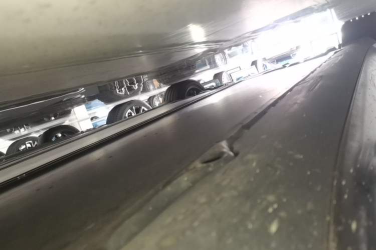 Used Tesla Model 3 2025 Rear-Wheel-Drive Version Right Side Sill