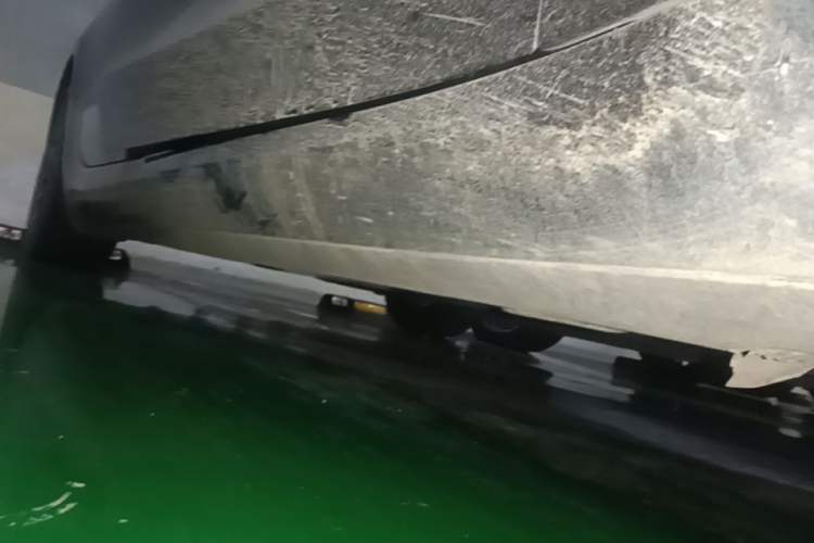 Used Tesla Model 3 2025 Rear-Wheel-Drive Version Right Side Sill