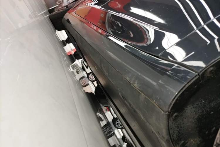 Used Tesla Model 3 2025 Rear-Wheel-Drive Version Right Side Sill