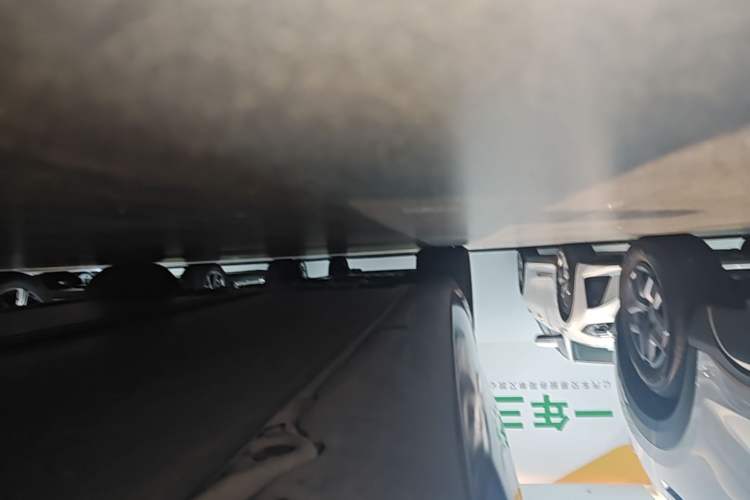 Used Tesla Model 3 2025 Rear-Wheel-Drive Version Right Side Sill