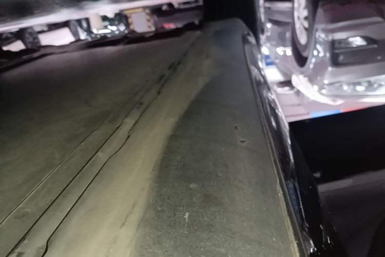 Used Tesla Model 3 2025 Rear-Wheel-Drive Version Right Side Sill