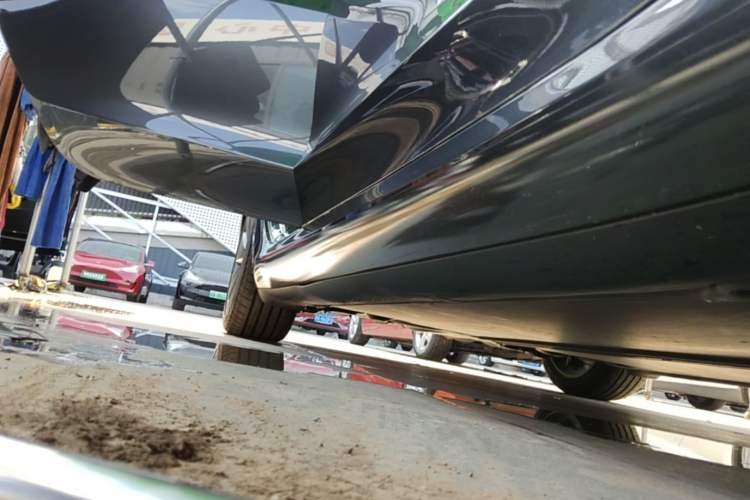 Used Tesla Model 3 2025 Rear-Wheel-Drive Version Right Side Sill