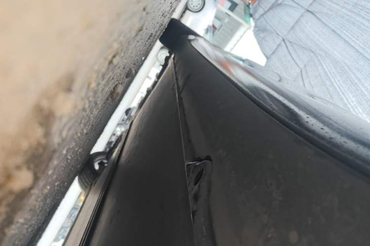 Used Tesla Model 3 2025 Rear-Wheel-Drive Version Right Side Sill