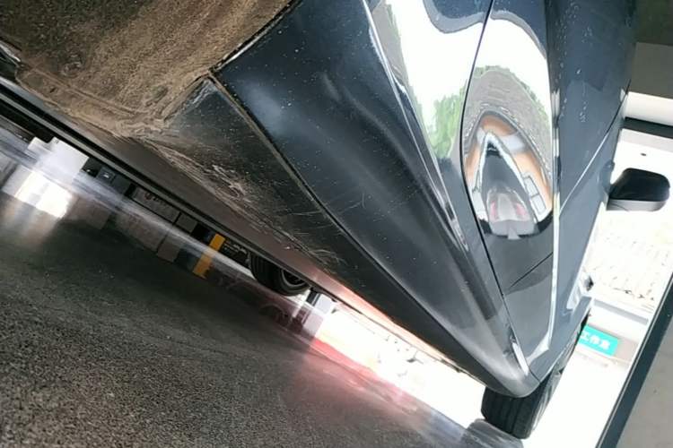 Used Tesla Model 3 2025 Rear-Wheel-Drive Version Right Side Sill