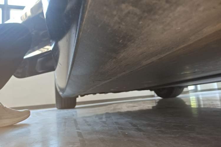 Used Tesla Model 3 2025 Rear-Wheel-Drive Version Right Side Sill