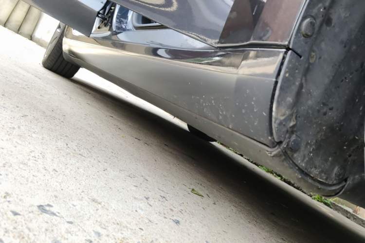 Used Tesla Model 3 2025 Rear-Wheel-Drive Version Right Side Sill