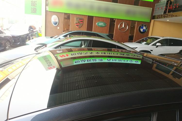 Used Tesla Model 3 2025 Rear-Wheel-Drive Version Roof