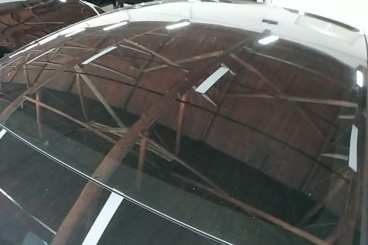 Used Tesla Model 3 2025 Rear-Wheel-Drive Version Roof