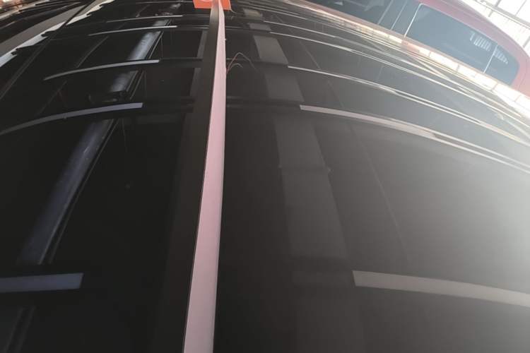 Used Tesla Model 3 2025 Rear-Wheel-Drive Version Roof