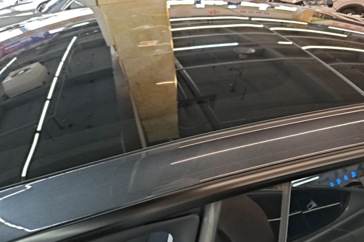 Used Tesla Model 3 2025 Rear-Wheel-Drive Version Roof