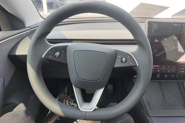 Used Tesla Model 3 2025 Rear-Wheel-Drive Version Steering Wheel