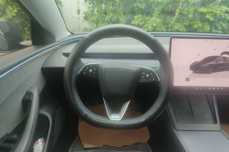Used Tesla Model 3 2025 Rear-Wheel-Drive Version Steering Wheel