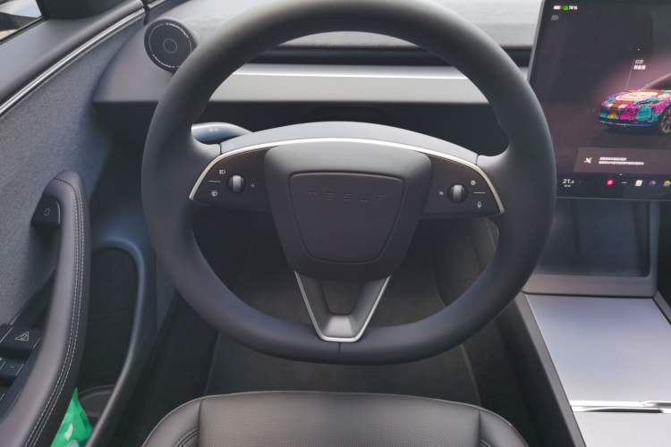 Used Tesla Model 3 2025 Model Revised Long-Range Rear-Wheel-Drive Version Steering Wheel
