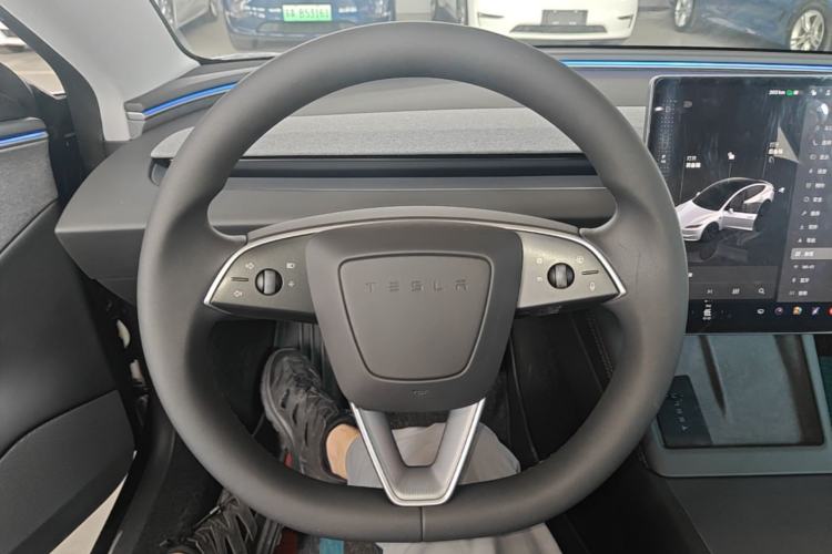 Used Tesla Model 3 2025 Rear-Wheel-Drive Version Steering Wheel