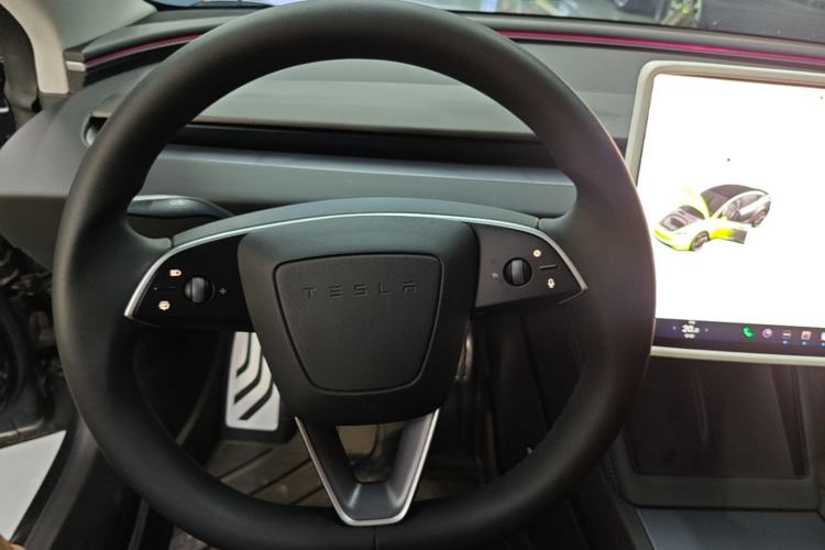 Used Tesla Model 3 2025 Model High-Performance All-Wheel-Drive Version Steering Wheel