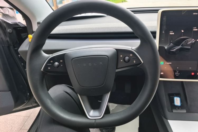 Used Tesla Model 3 2025 Rear-Wheel-Drive Version Steering Wheel