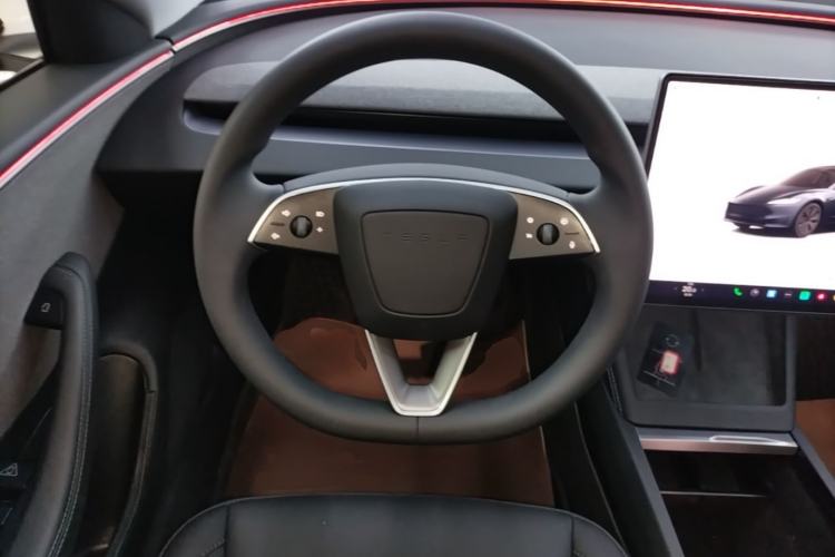Used Tesla Model 3 2025 Rear-Wheel-Drive Version Steering Wheel