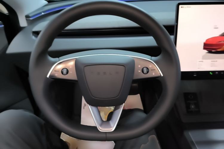 Used Tesla Model 3 2025 Rear-Wheel-Drive Version Steering Wheel