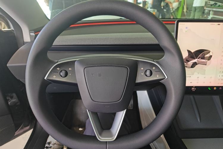 Used Tesla Model 3 2025 Rear-Wheel-Drive Version Steering Wheel