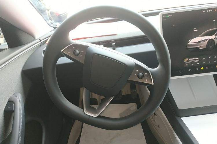 Used Tesla Model 3 2025 Rear-Wheel-Drive Version Steering Wheel