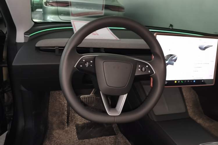 Used Tesla Model 3 2025 Rear-Wheel-Drive Version Steering Wheel