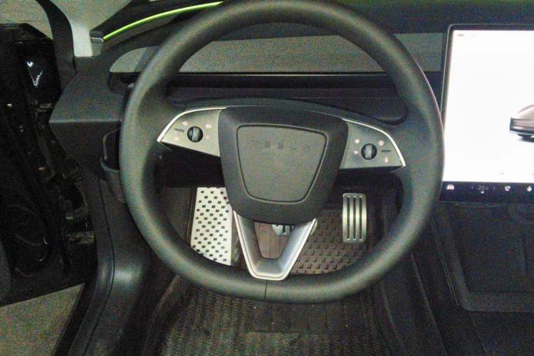 Used Tesla Model 3 2025 Rear-Wheel-Drive Version Steering Wheel