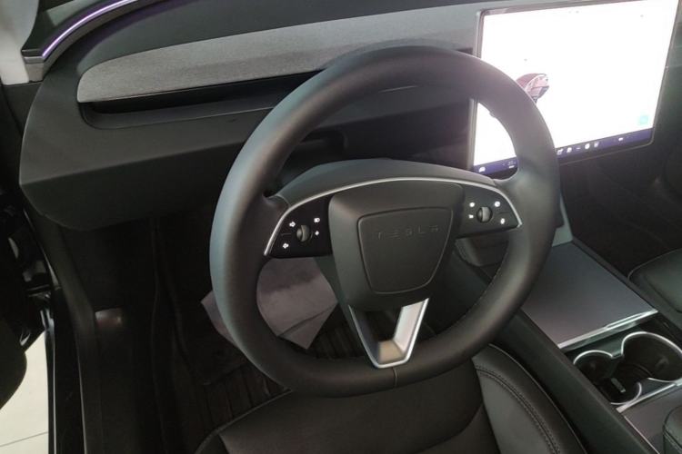 Used Tesla Model 3 2025 Rear-Wheel-Drive Version Steering Wheel