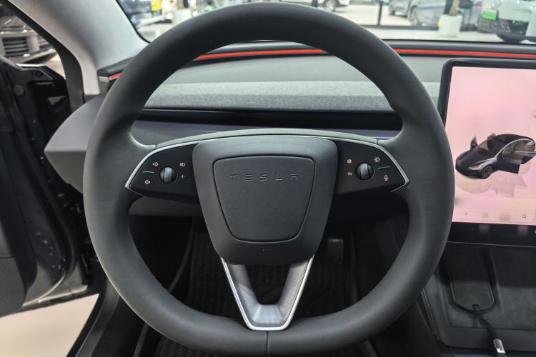 Used Tesla Model 3 2025 Rear-Wheel-Drive Version Steering Wheel