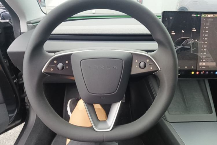 Used Tesla Model 3 2025 Rear-Wheel-Drive Version Steering Wheel