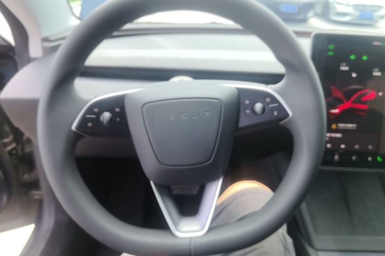 Used Tesla Model 3 2025 Rear-Wheel-Drive Version Steering Wheel