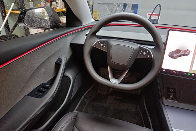 Used Tesla Model 3 2025 Rear-Wheel-Drive Version Steering Wheel