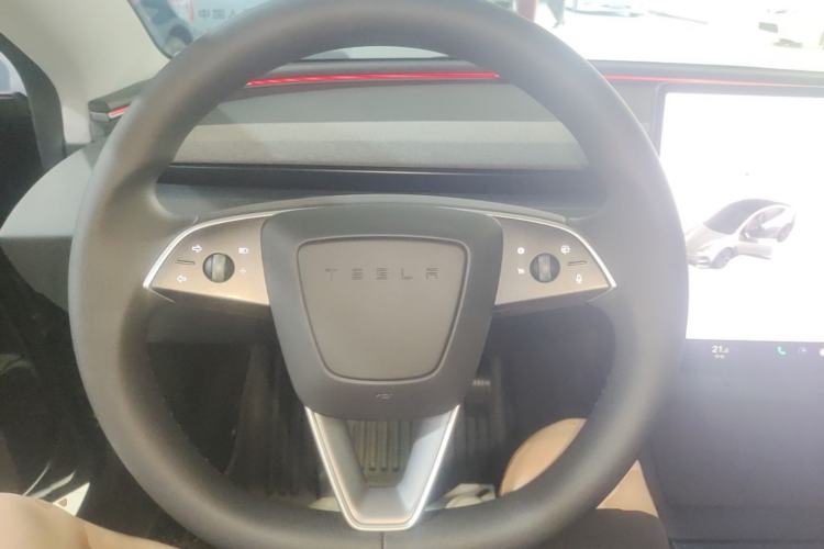 Used Tesla Model 3 2025 Rear-Wheel-Drive Version Steering Wheel