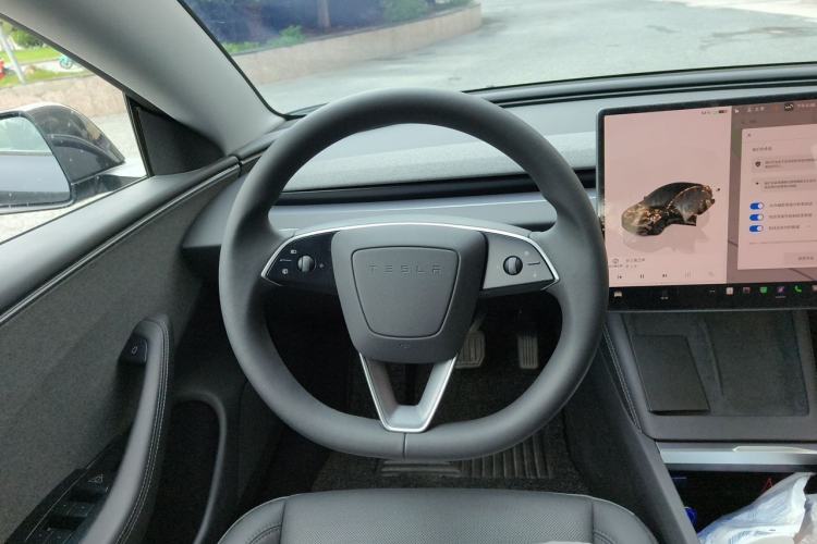 Used Tesla Model 3 2025 Model Revised Long-Range Rear-Wheel-Drive Version Steering Wheel