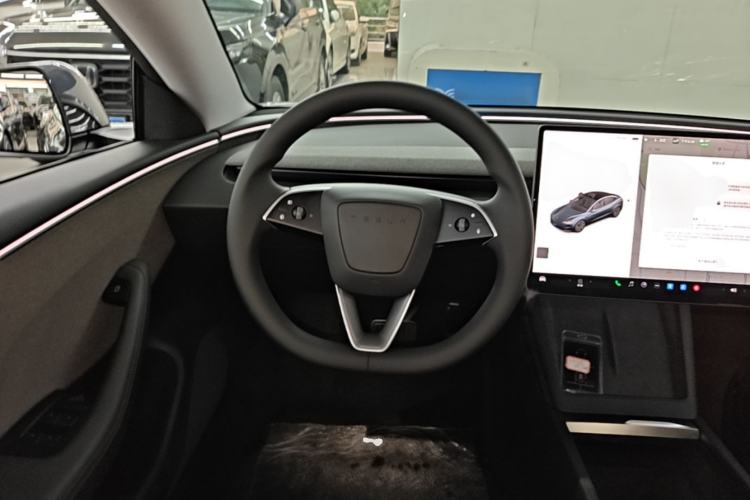 Used Tesla Model 3 2025 Rear-Wheel-Drive Version Steering Wheel
