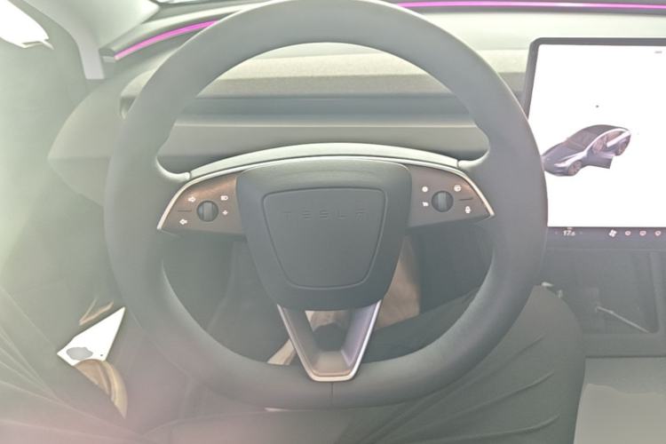 Used Tesla Model 3 2025 Rear-Wheel-Drive Version Steering Wheel