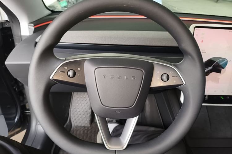 Used Tesla Model 3 2025 Rear-Wheel-Drive Version Steering Wheel