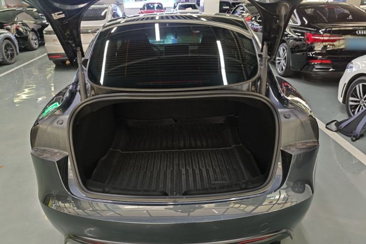 Used Tesla Model 3 2025 Model High-Performance All-Wheel-Drive Version Trunk