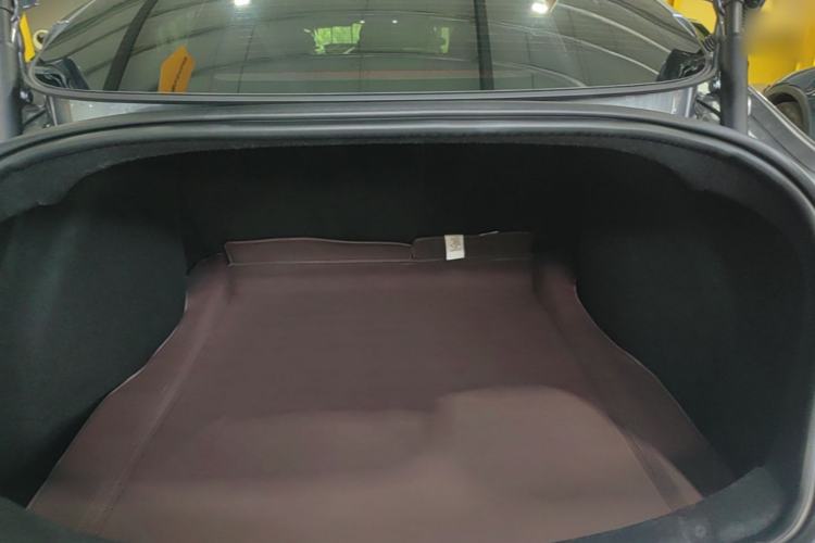 Used Tesla Model 3 2025 Rear-Wheel-Drive Version Trunk
