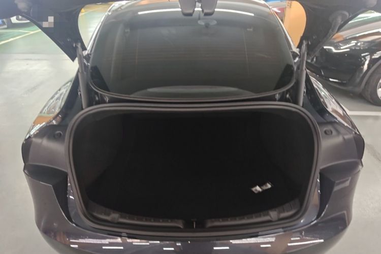 Used Tesla Model 3 2025 Rear-Wheel-Drive Version Trunk