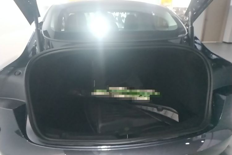 Used Tesla Model 3 2025 Rear-Wheel-Drive Version Trunk