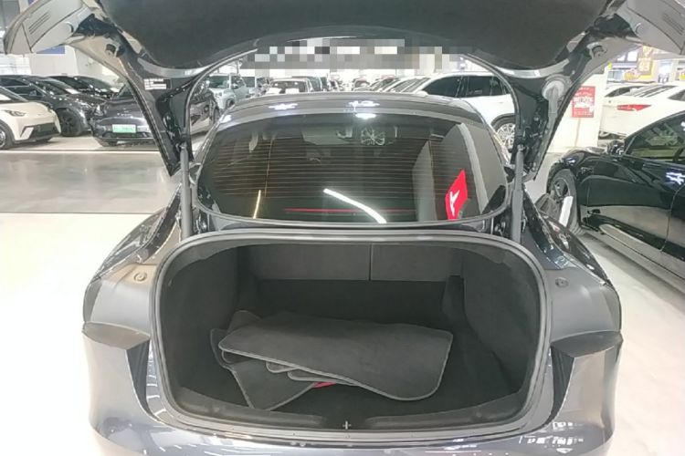 Used Tesla Model 3 2025 Rear-Wheel-Drive Version Trunk