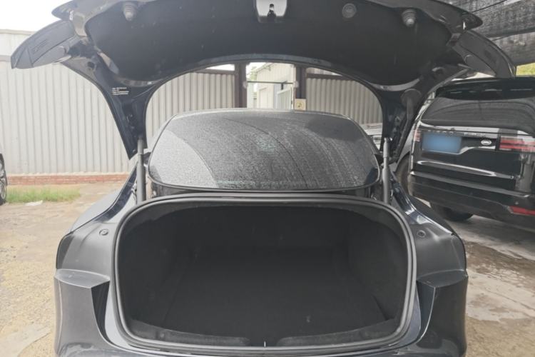 Used Tesla Model 3 2025 Rear-Wheel-Drive Version Trunk